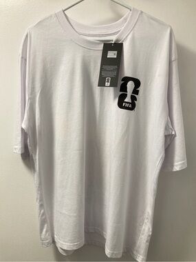 NWT FIFA World Cup 2026 Croatia Graphic T-Shirt White Size Small but PTP 22”